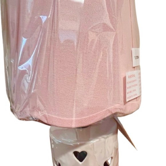 NWT- KH Collection Coquette Ceramic Heart Cut-Out Table Lamp Plus Nightlight - Picture 4 of 10